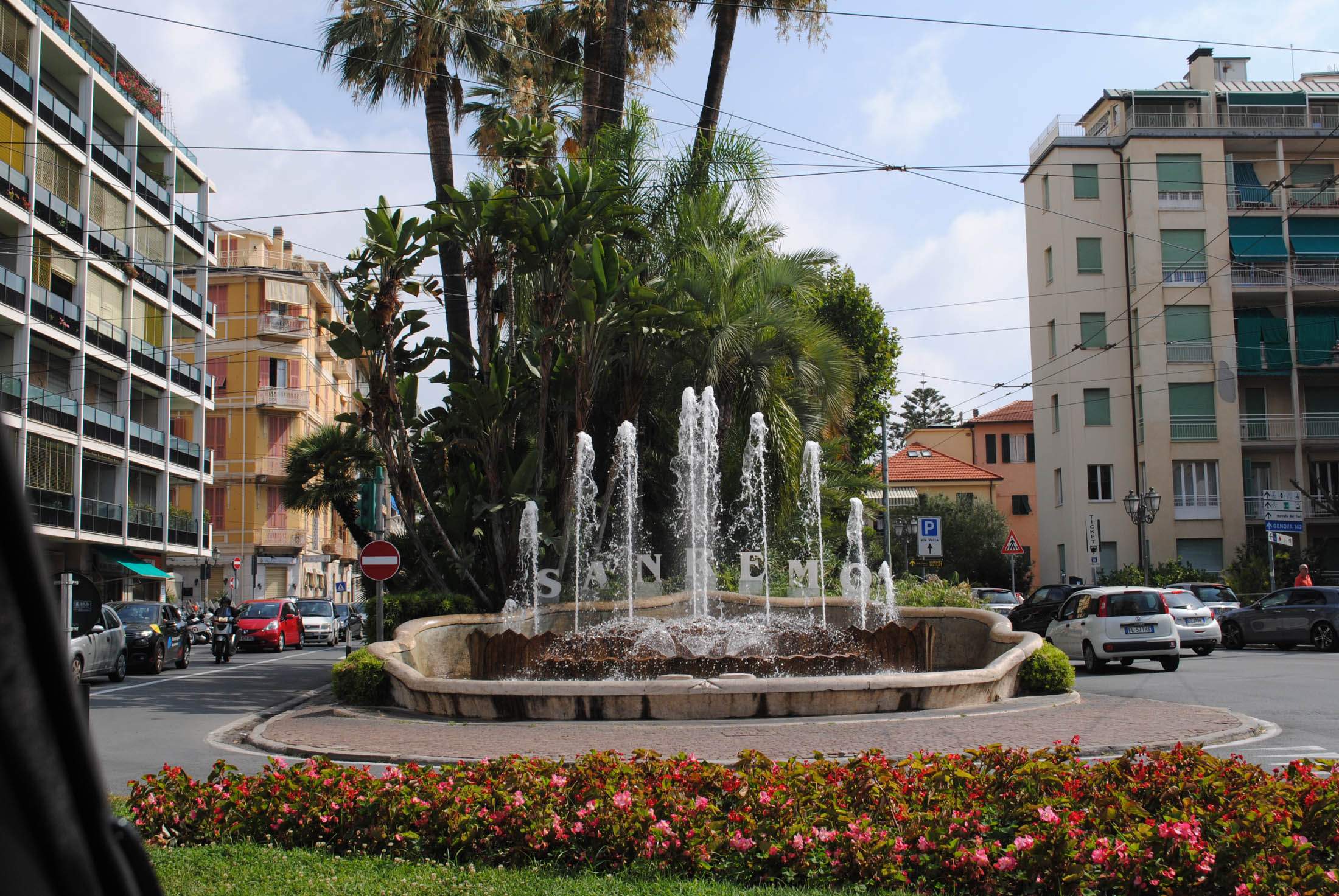 Un articolo che fornisce consigli su come scegliere la casa perfetta a Sanremo, in base alle proprie esigenze e al proprio budget.