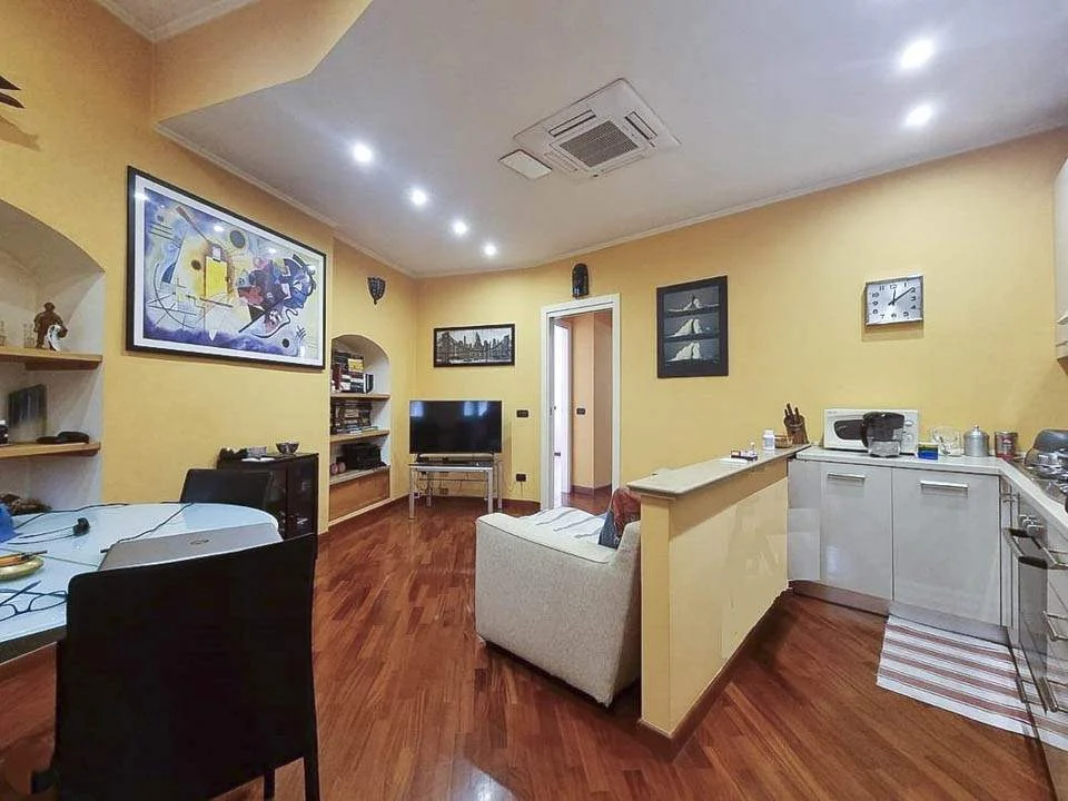 Sanremo, trilocale ristrutturato, centralissimo vicino al Teatro Ariston