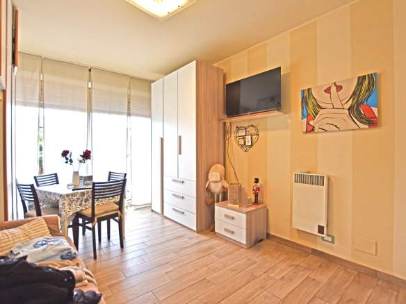 WhatsApp Image 2026 03 24 at 17.35.51 4