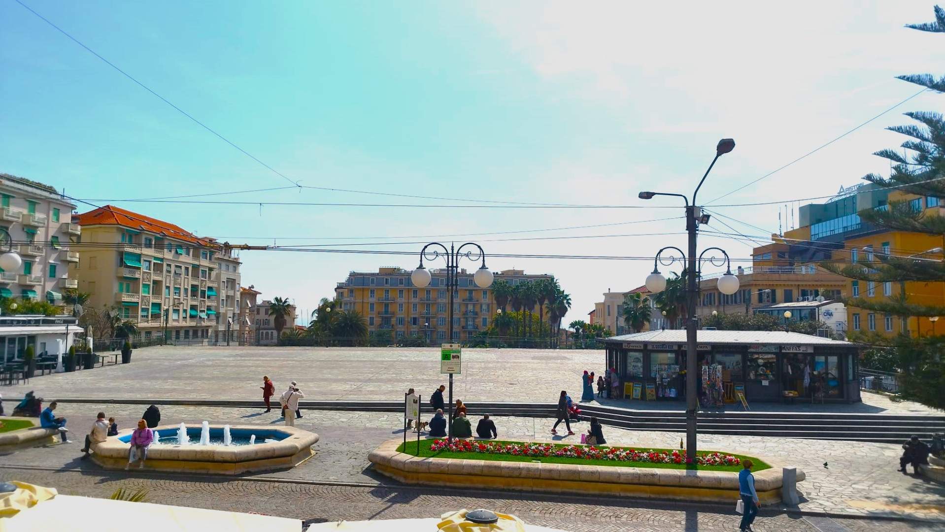 Sanremo, hypercentre, trois-pièces mansardé rénové