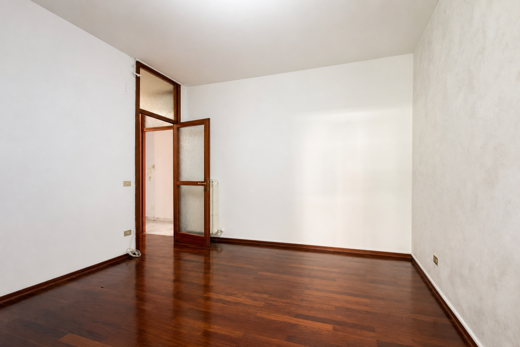 Sanremo, zona Foce, residenziale e nel verde, quadrilocale di 127 mq con vista mare, terrazze e box