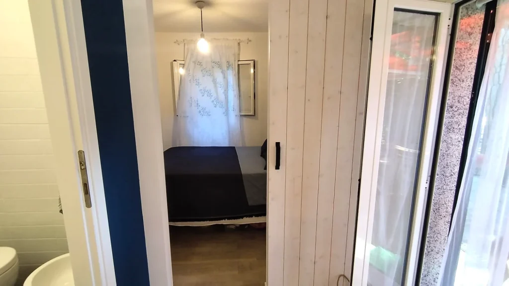 Sanremo, Zona Foce, Furnished One-Bedroom Apartment with Outdoor Space and Swimming Pool
