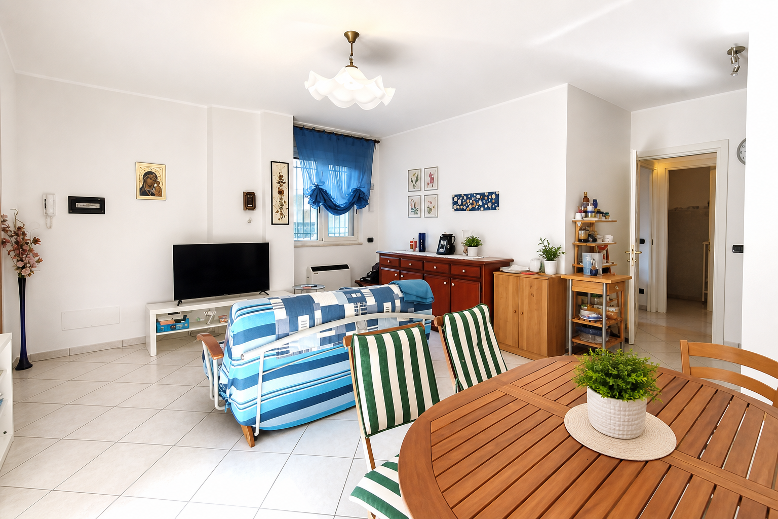 Sanremo, quartier Foce, trois-pièces avec jardin et garage