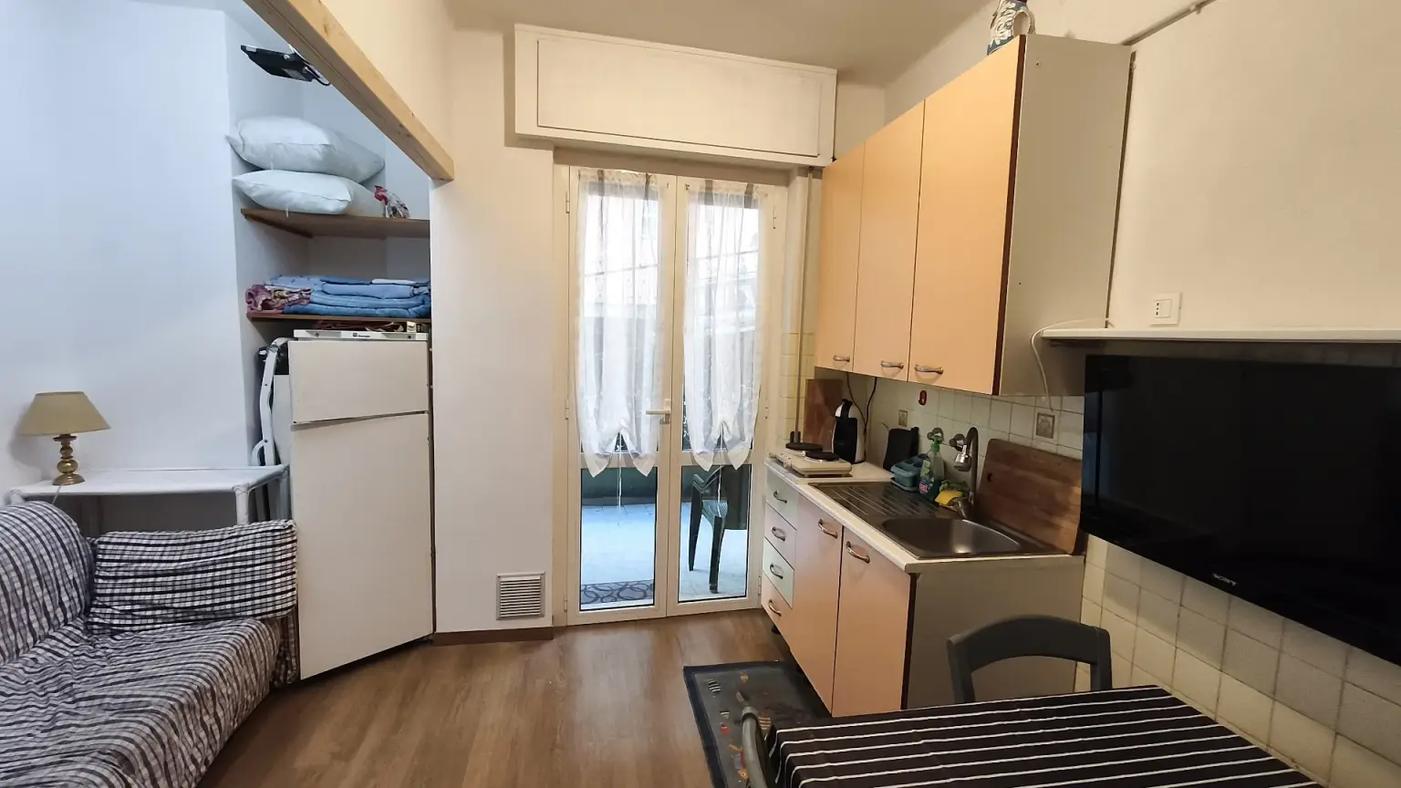 Sanremo, collinare, in Via G.Galilei zona uscita Aurelia Bis, bilocale con terrazzo