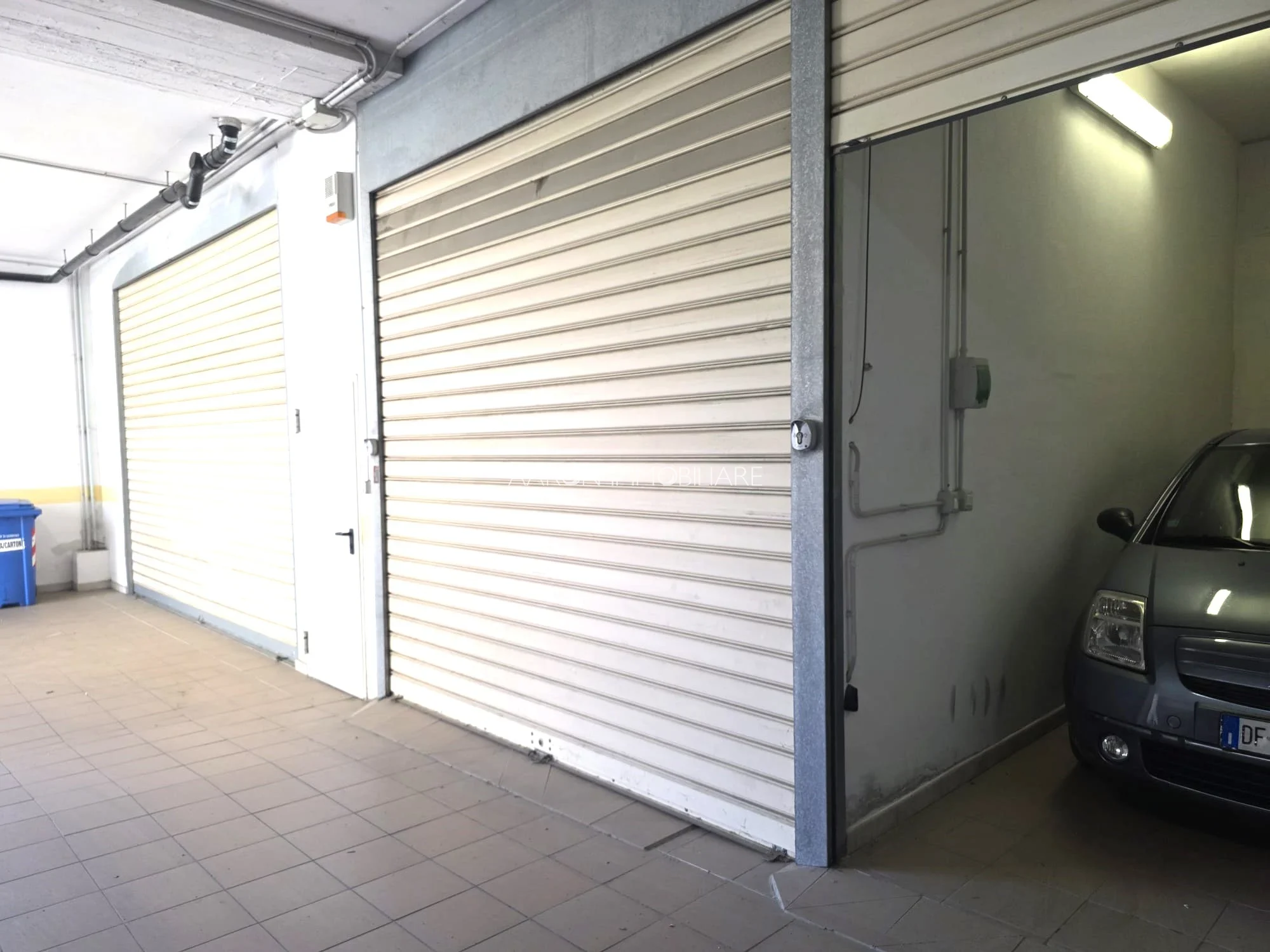 Sanremo, zona Foce,  trilocale con giardino e box auto